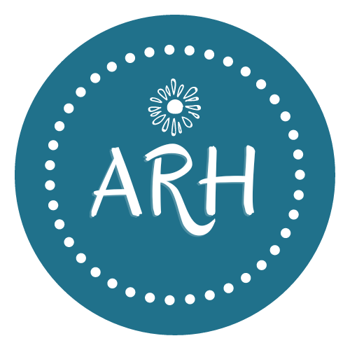 ARHI Circle TR Dk Blue White Dots